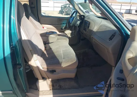 1997 Ford F-150 Lariat/Standard/Xl/Xlt z USA, uszkodzony, nr VIN 1FTDX1764VKA33222